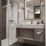 Mercure 4*