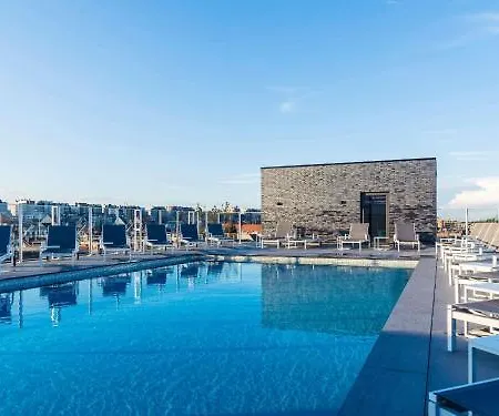 Hotel Mercure Station 4*