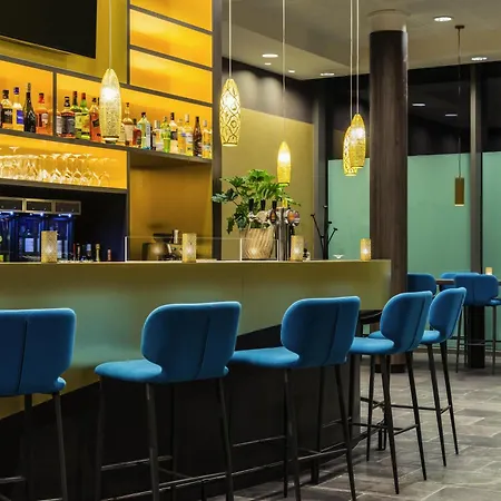 Mercure 4*