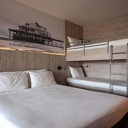 Mercure 4*