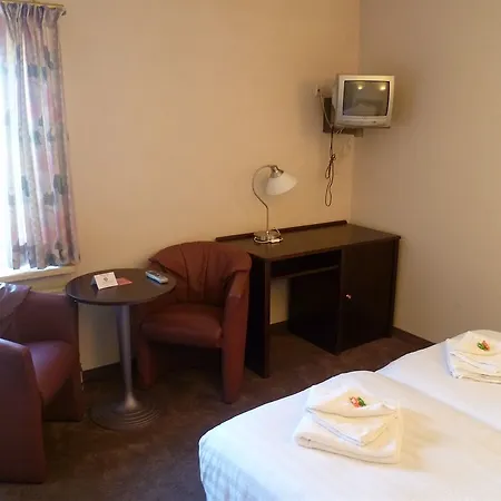 Hotel Mercure Station