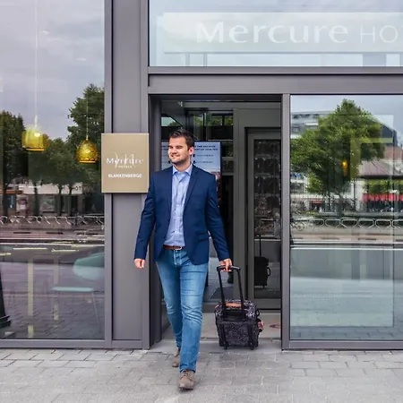 Mercure Station 4*